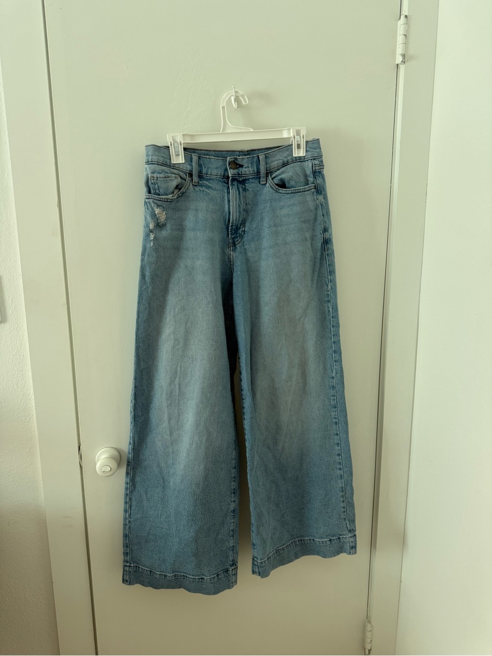 a.n.a Light Blue Wide-Leg Jeans